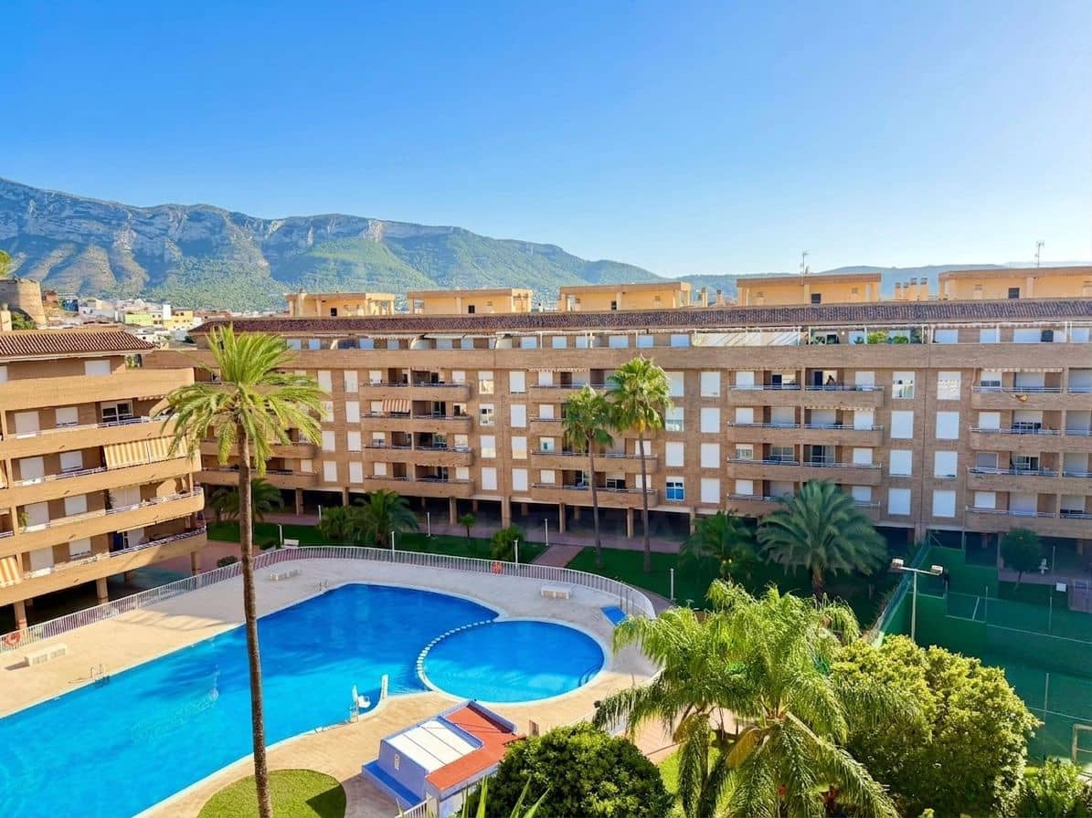 3 soveværelse Lejlighed til leje i Denia med swimmingpool garage - € 1.200 (Ref: 10042411)