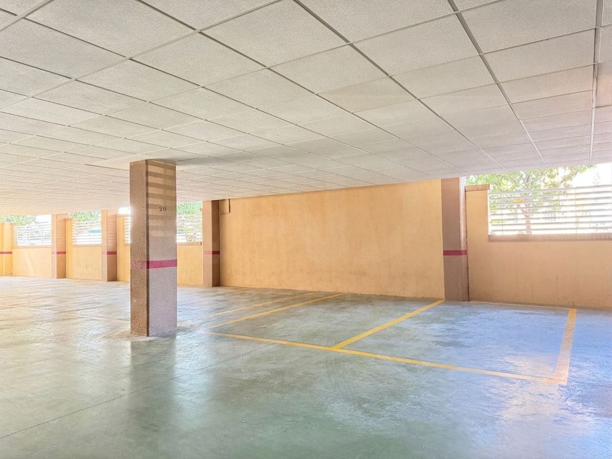 3 soveværelse Lejlighed til leje i Denia med swimmingpool garage - € 1.200 (Ref: 10042411)