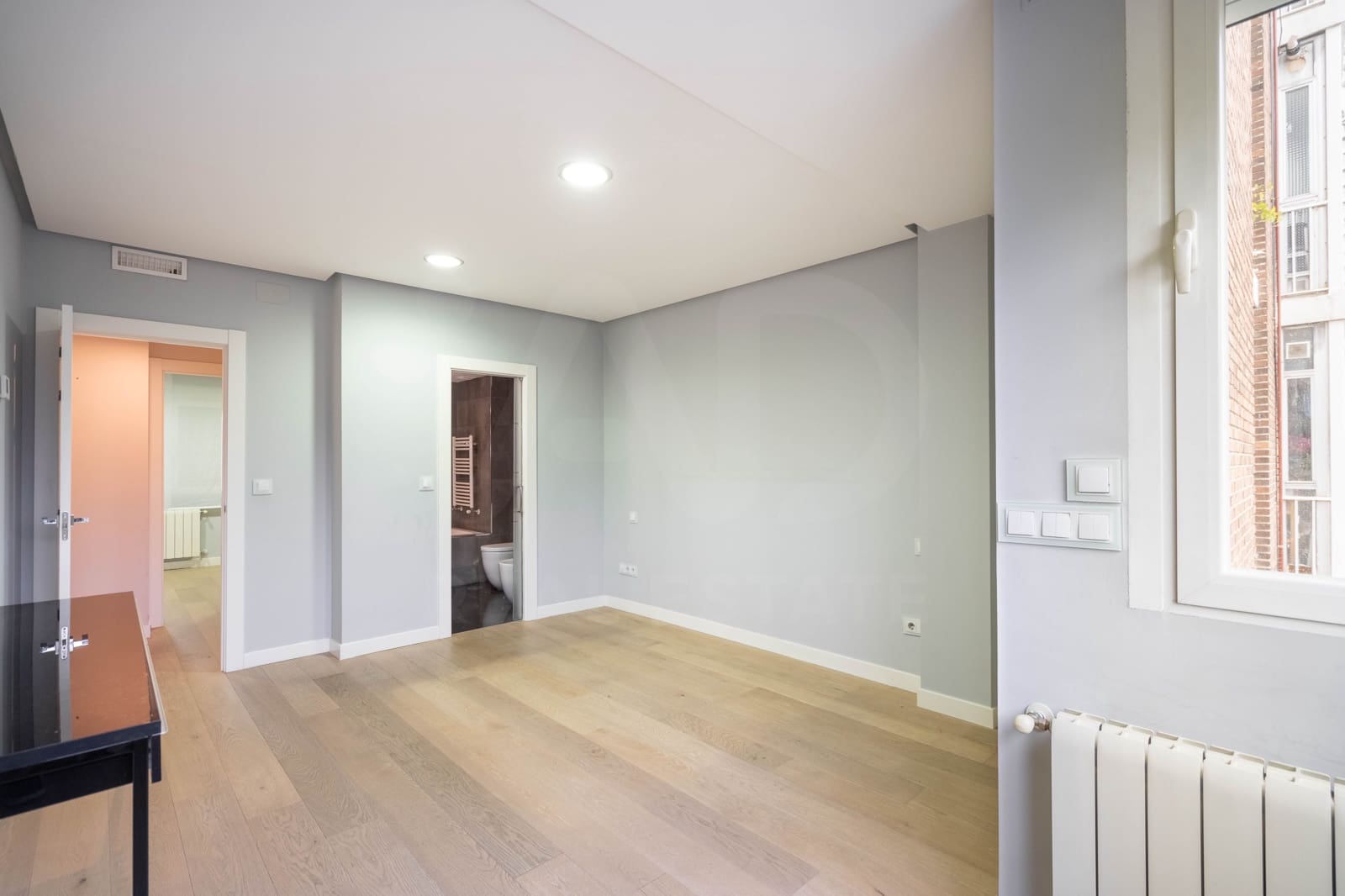 2 sypialnia Apartament do wynajęcia w Miasto Madryt - 1 650 € (Ref: 10043089)