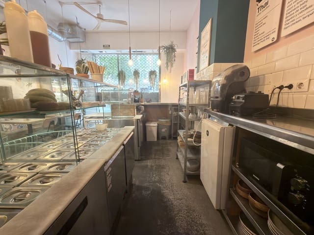 Commerciale in vendita in Barcelona città - 138.000 € (Rif: 10043382)