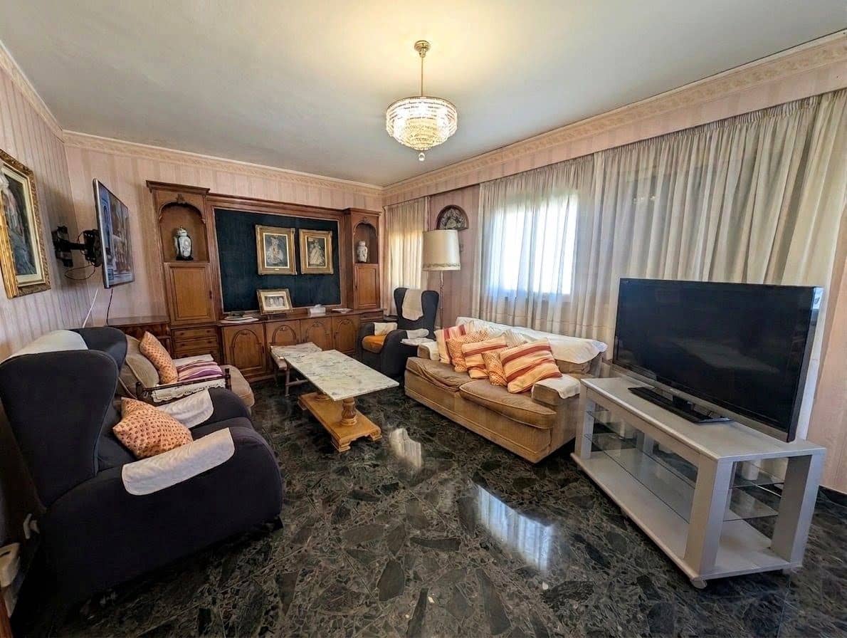 3 bedroom Apartment for sale in Tortosa - € 198,000 (Ref: 10044116)