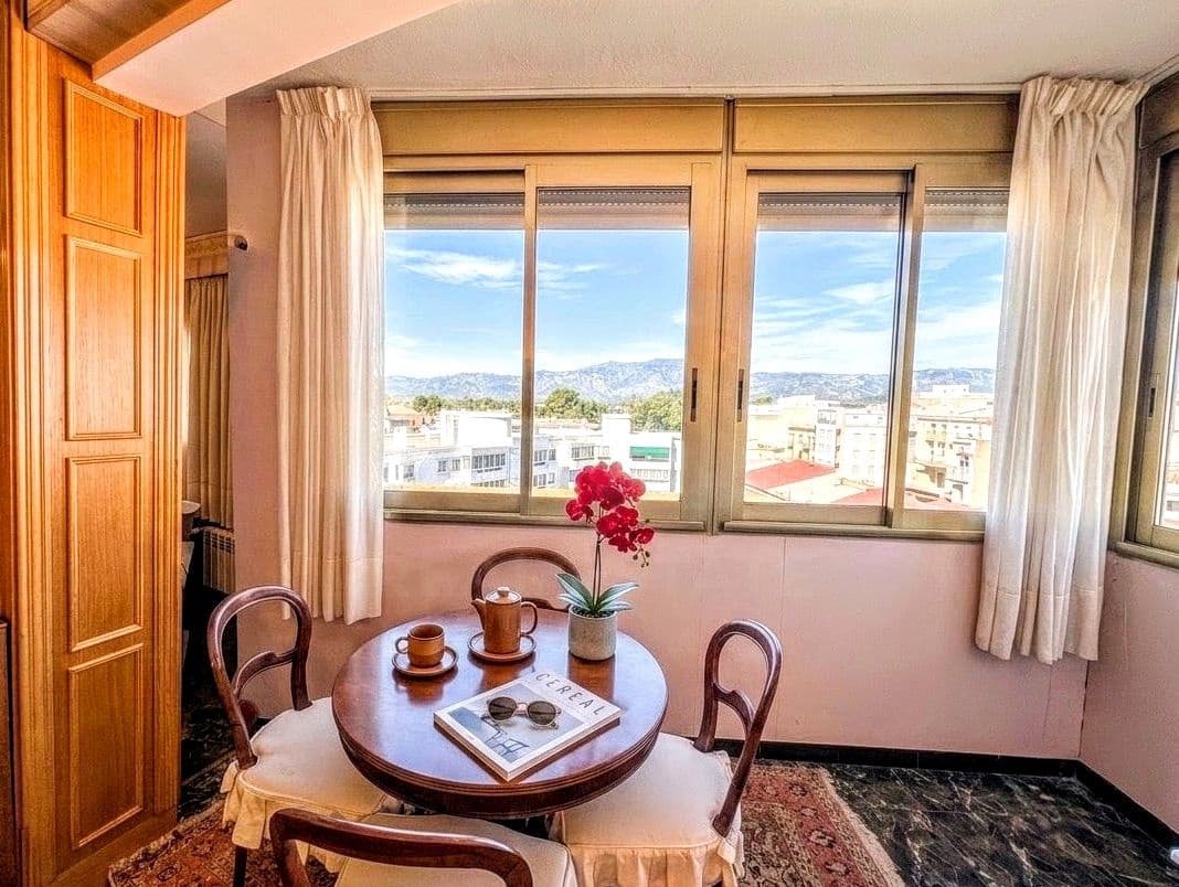 3 bedroom Apartment for sale in Tortosa - € 198,000 (Ref: 10044116)