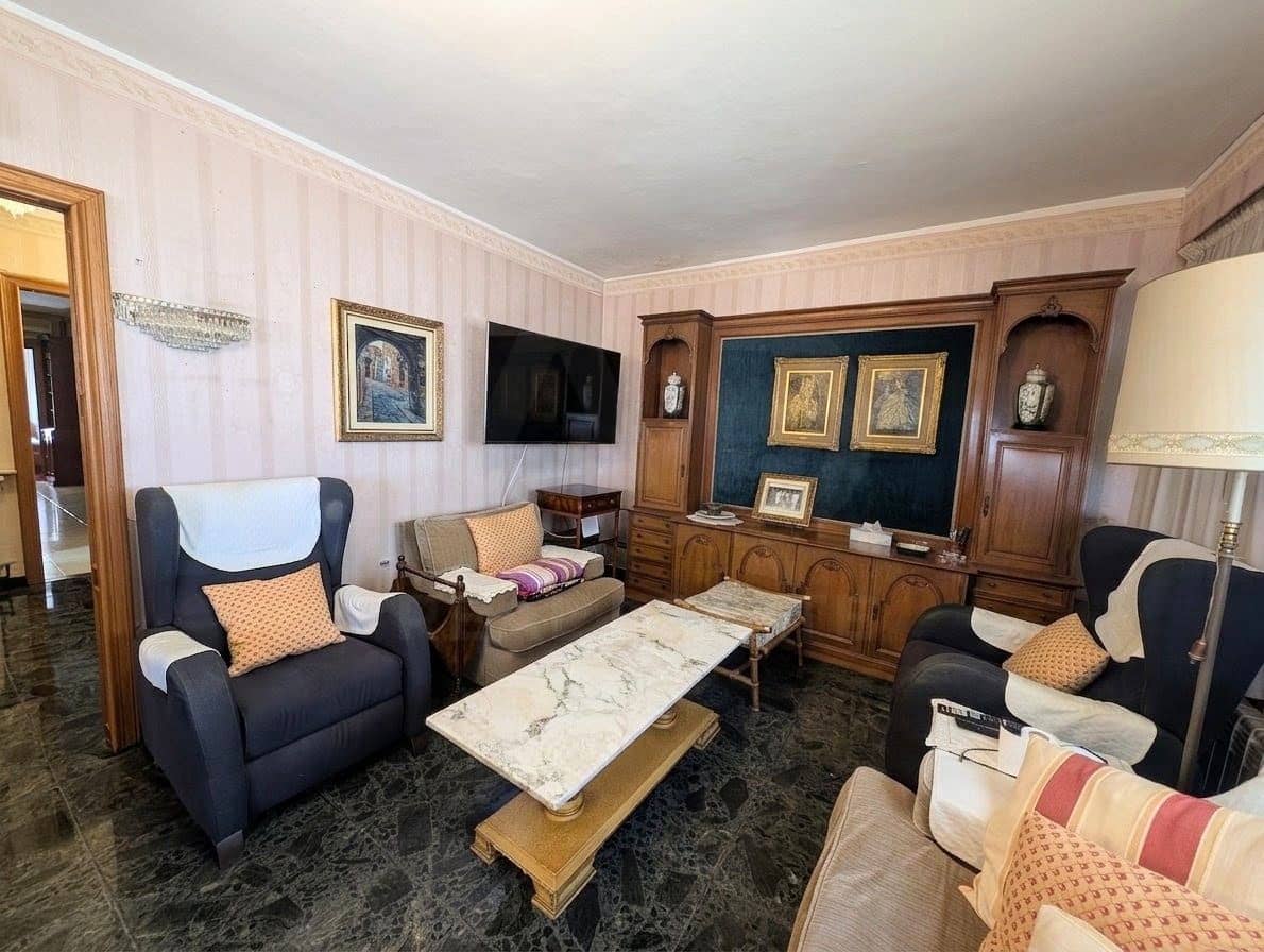 3 bedroom Apartment for sale in Tortosa - € 198,000 (Ref: 10044116)