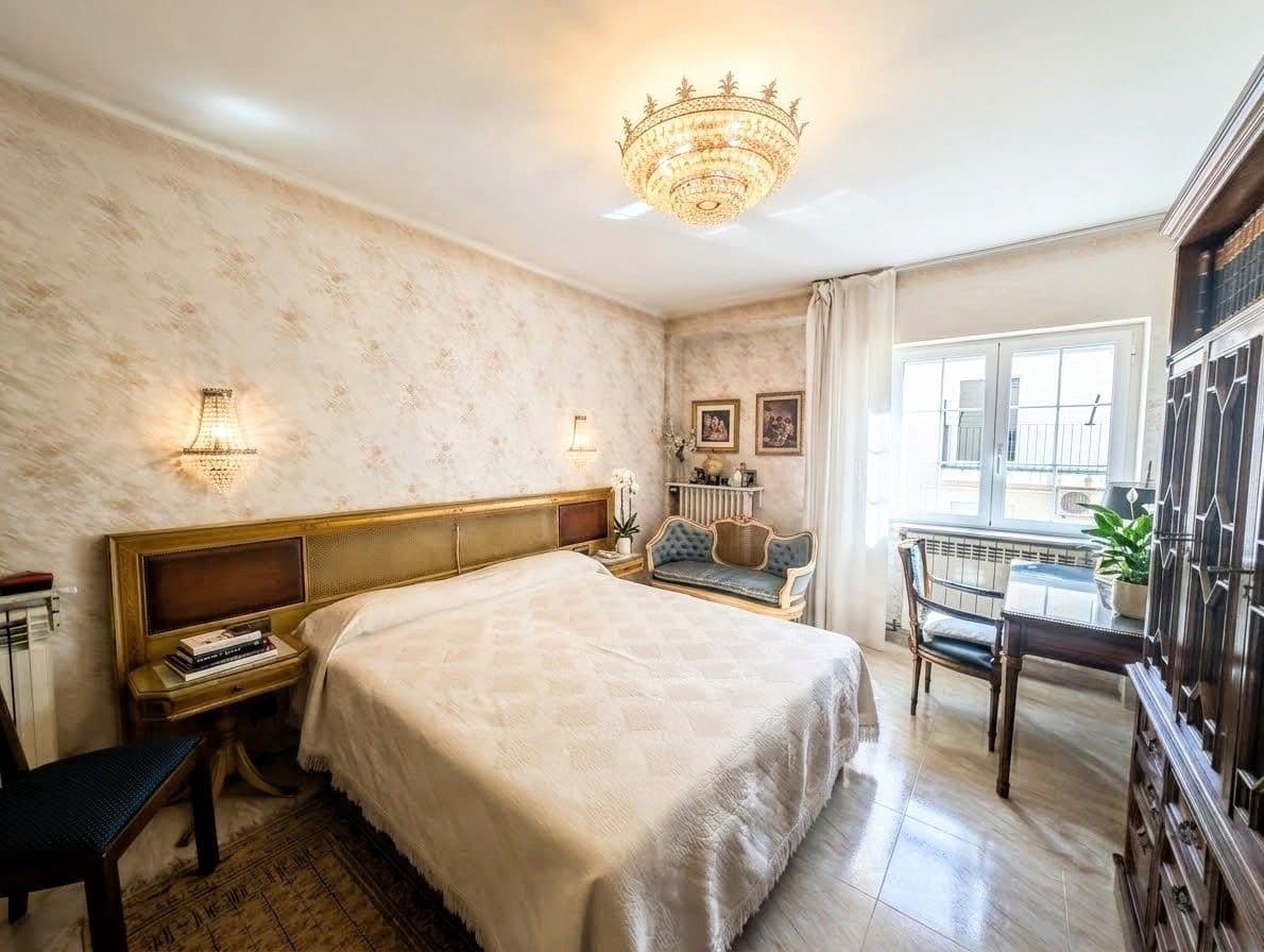 3 bedroom Apartment for sale in Tortosa - € 198,000 (Ref: 10044116)