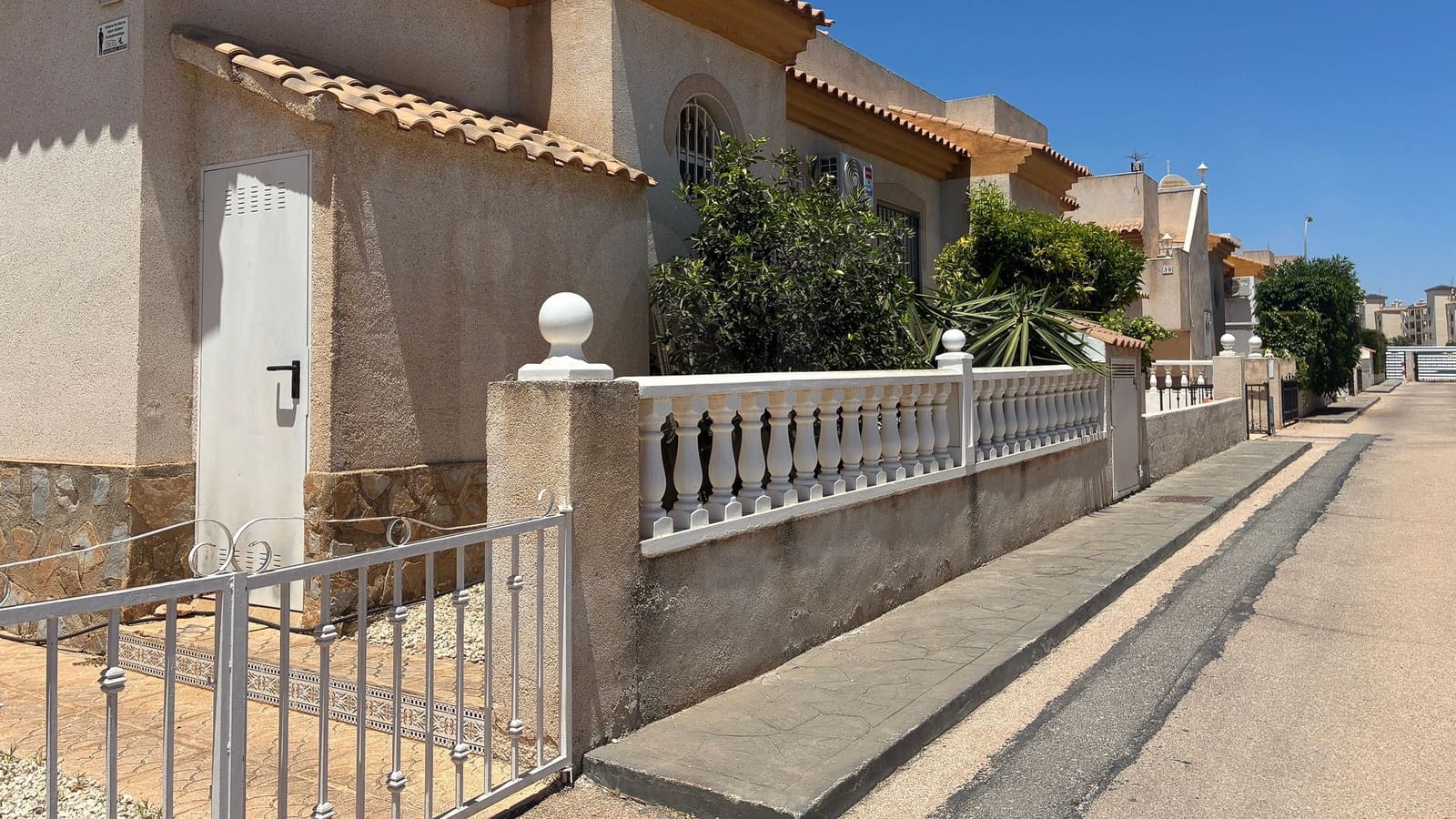 2 Zimmer Haus zu verkaufen in Orihuela mit Pool - 225.000 € (Ref: 10044117)