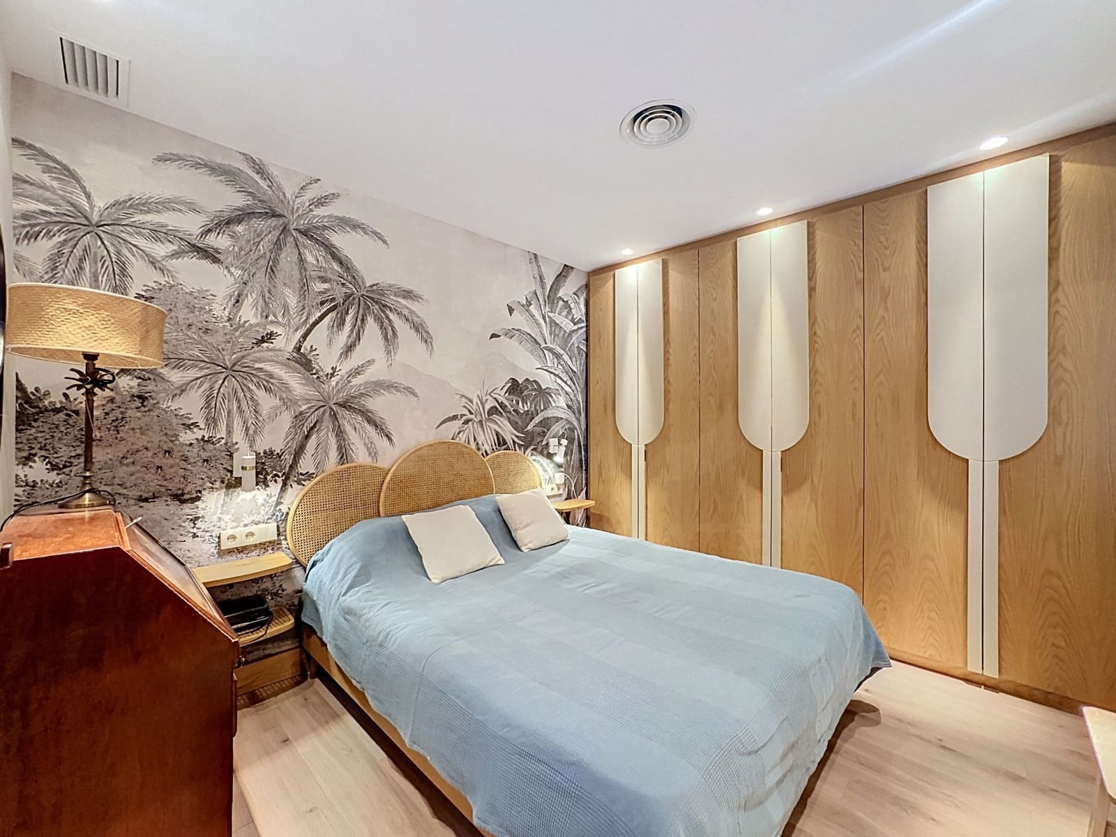 2 soveværelse Lejlighed til salg i Barcelona by - € 600.000 (Ref: 10044118)