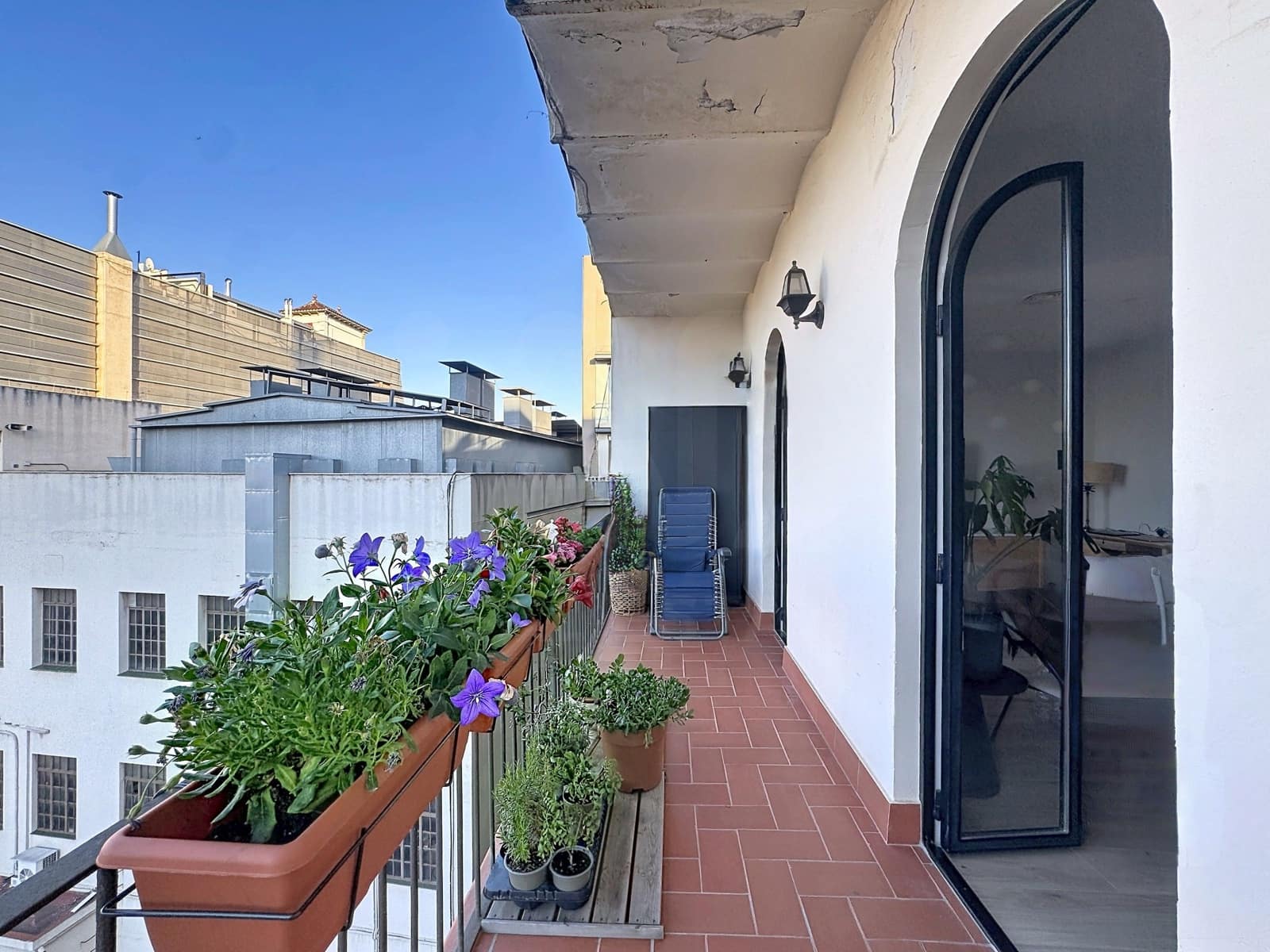 2 soveværelse Lejlighed til salg i Barcelona by - € 600.000 (Ref: 10044118)