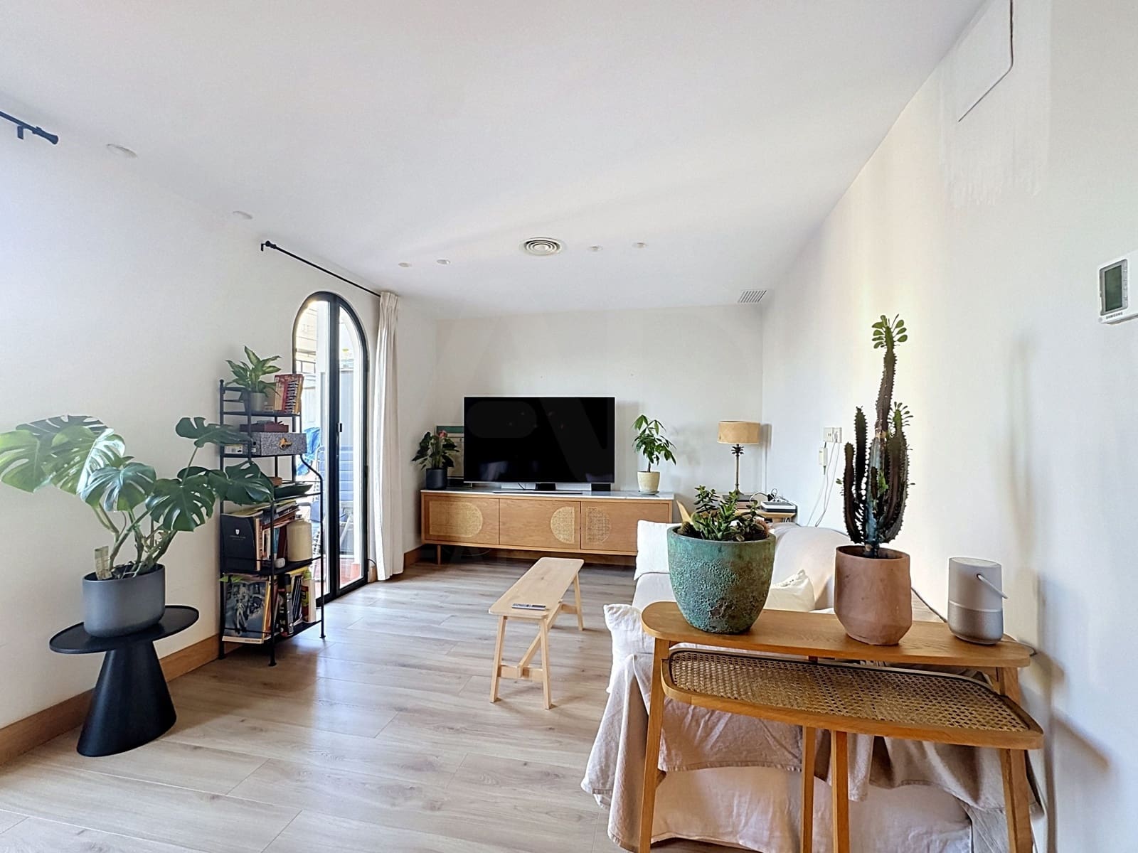 2 soveværelse Lejlighed til salg i Barcelona by - € 600.000 (Ref: 10044118)