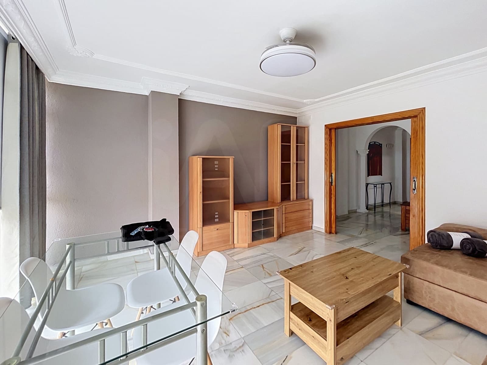 3 soverom Leilighet til leie i Malaga by - € 1 300 (Ref: 10044122)
