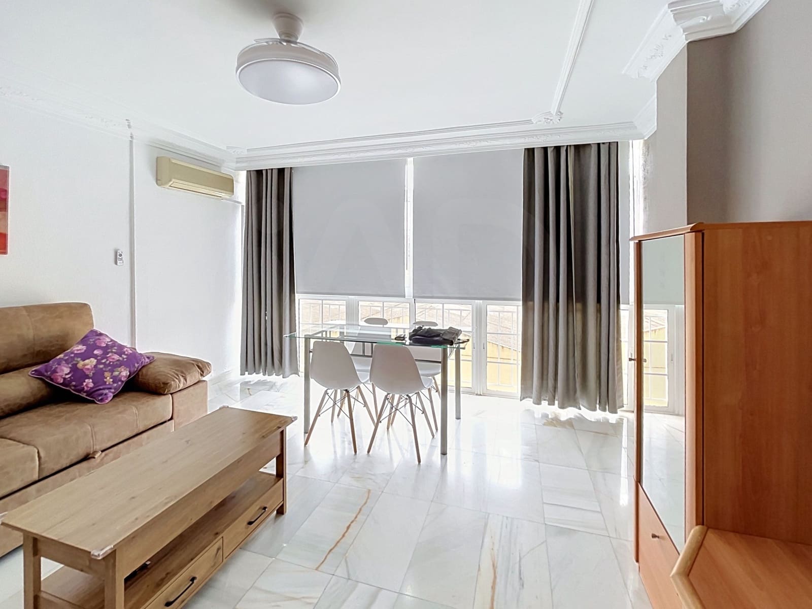 3 soverom Leilighet til leie i Malaga by - € 1 300 (Ref: 10044122)