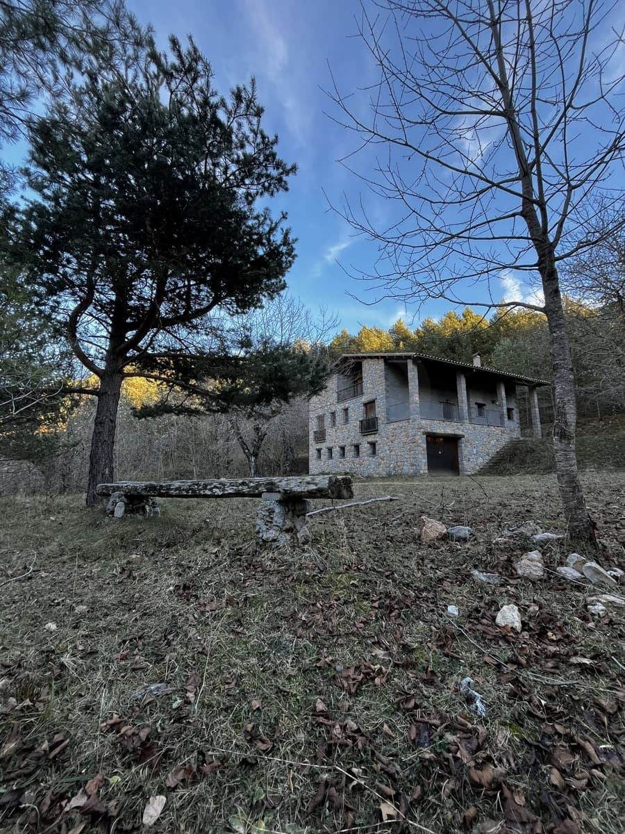 4 quarto Casa em Banda para venda em Saldes com garagem - 425 000 € (Ref: 10044338)