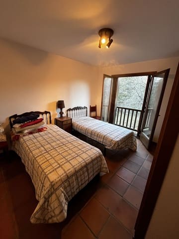 4 quarto Casa em Banda para venda em Saldes com garagem - 425 000 € (Ref: 10044338)