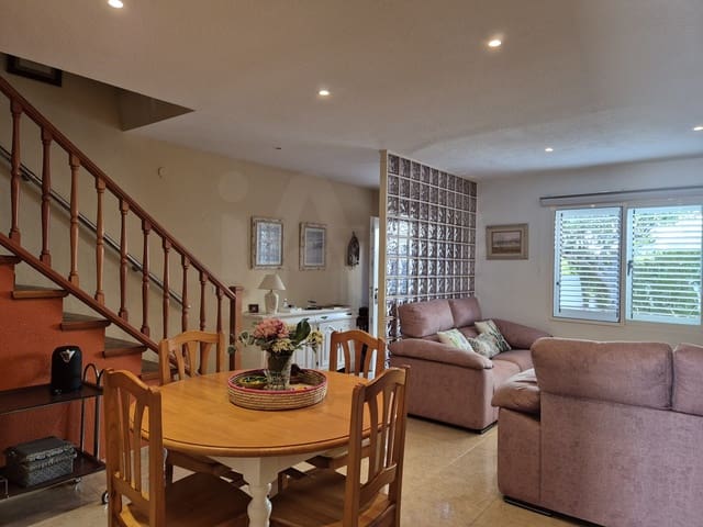 Casa de 4 habitaciones en Benicàssim en venta con piscina garaje - 395.000 € (Ref: 10044341)