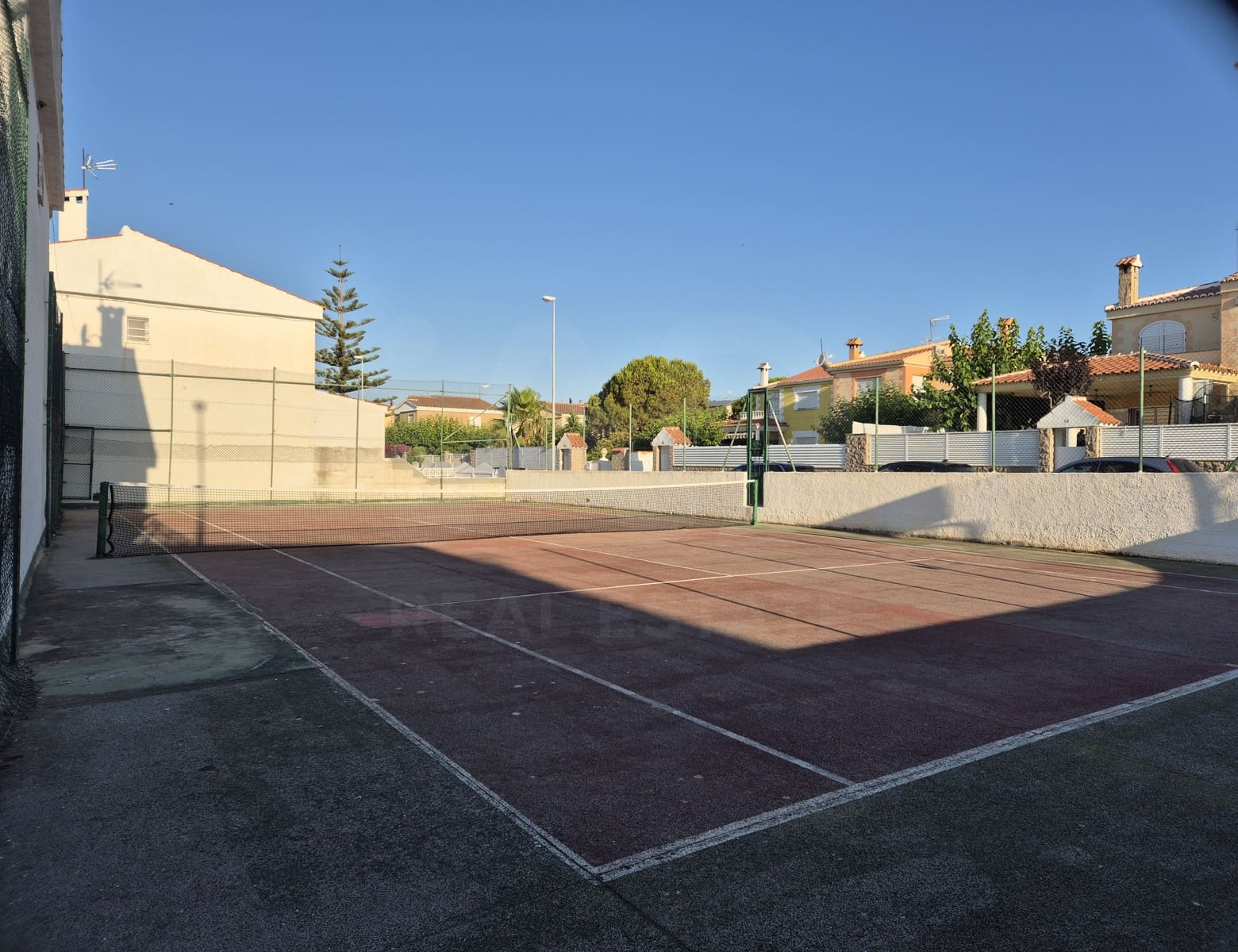 Casa de 4 habitaciones en Benicàssim en venta con piscina garaje - 395.000 € (Ref: 10044341)