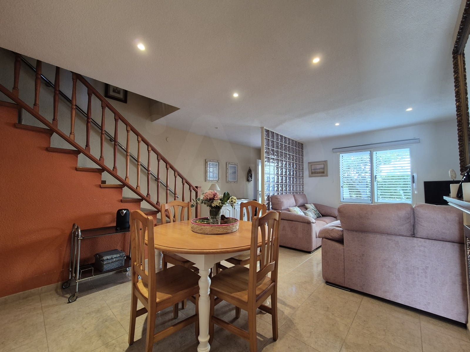 Casa de 4 habitaciones en Benicàssim en venta con piscina garaje - 395.000 € (Ref: 10044341)