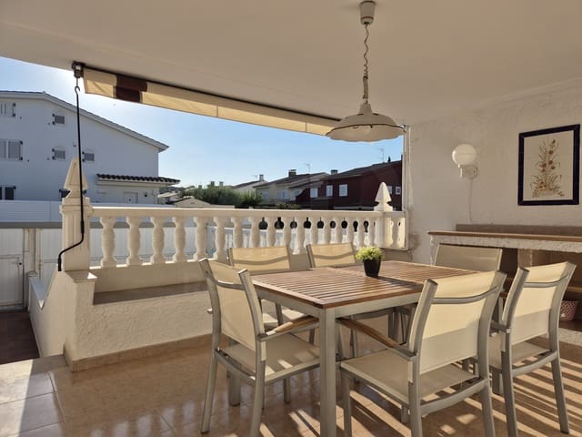 Casa de 4 habitaciones en Benicàssim en venta con piscina garaje - 395.000 € (Ref: 10044341)