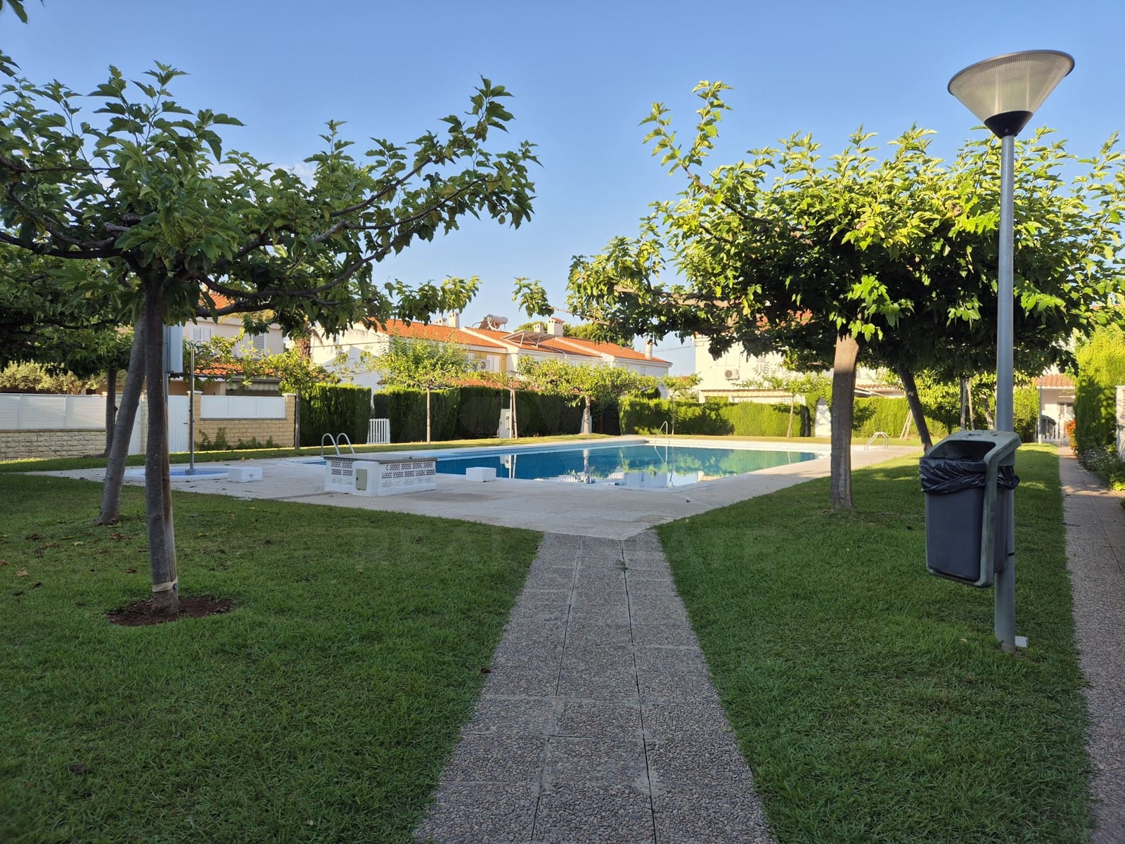 Casa de 4 habitaciones en Benicàssim en venta con piscina garaje - 395.000 € (Ref: 10044341)