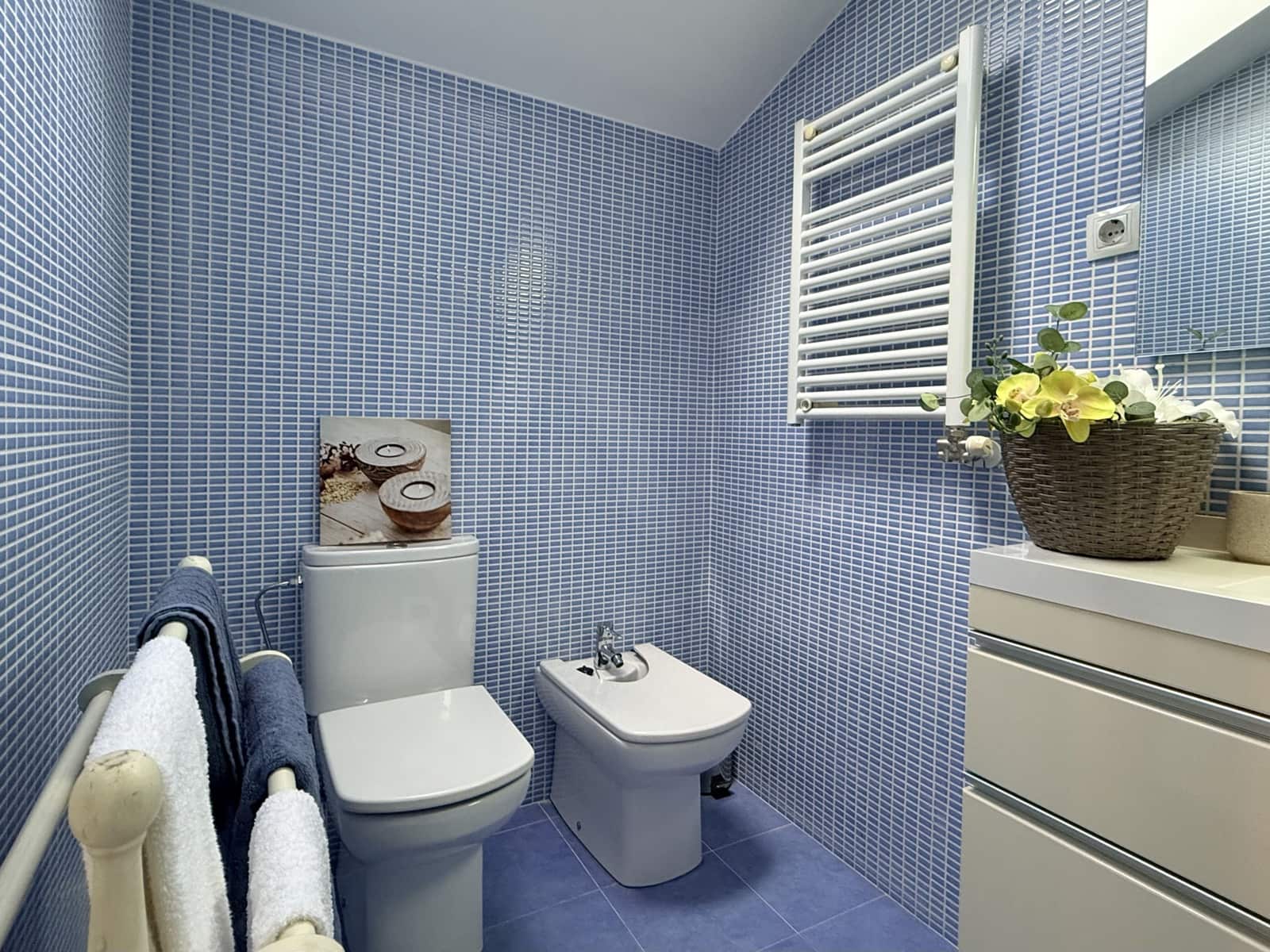 2 bedroom Apartment for sale in Montornes del Valles - € 268,000 (Ref: 10045961)