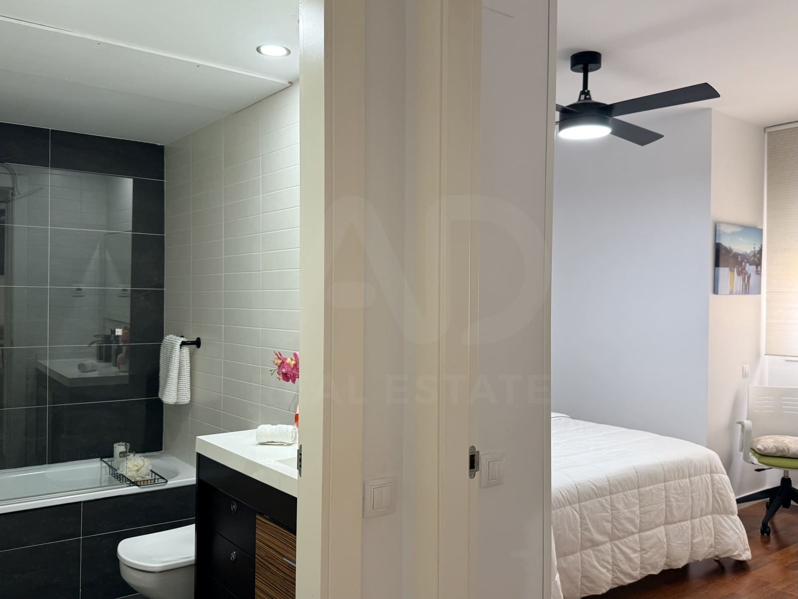2 bedroom Apartment for sale in Montornes del Valles - € 268,000 (Ref: 10045961)