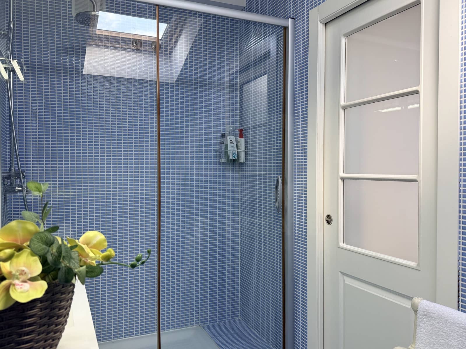 2 bedroom Apartment for sale in Montornes del Valles - € 268,000 (Ref: 10045961)