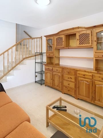 4 chambre Villa/Maison Mitoyenne à vendre à Roda de Barà - 309 500 € (Ref: 10045973)