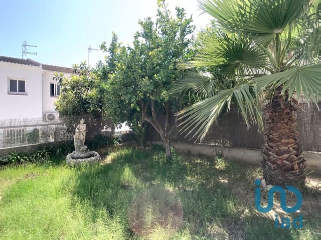 4 chambre Villa/Maison Mitoyenne à vendre à Roda de Barà - 309 500 € (Ref: 10045973)
