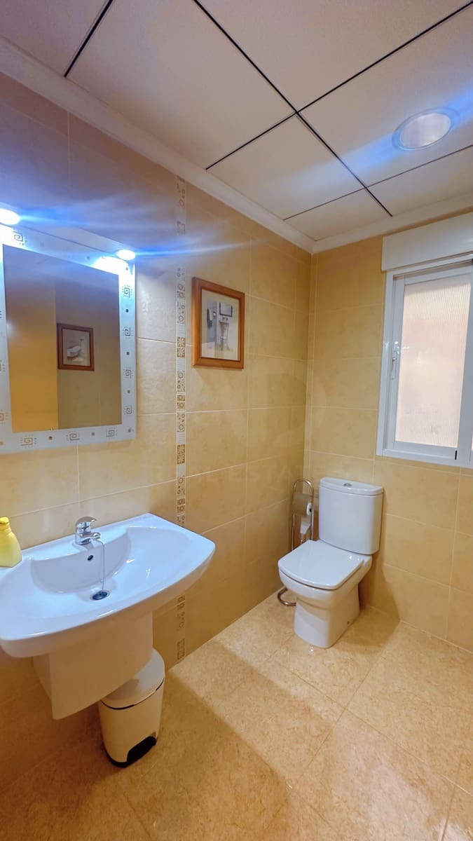 2 bedroom Apartment for sale in Torrellano with garage - € 195,000 (Ref: 10045979)