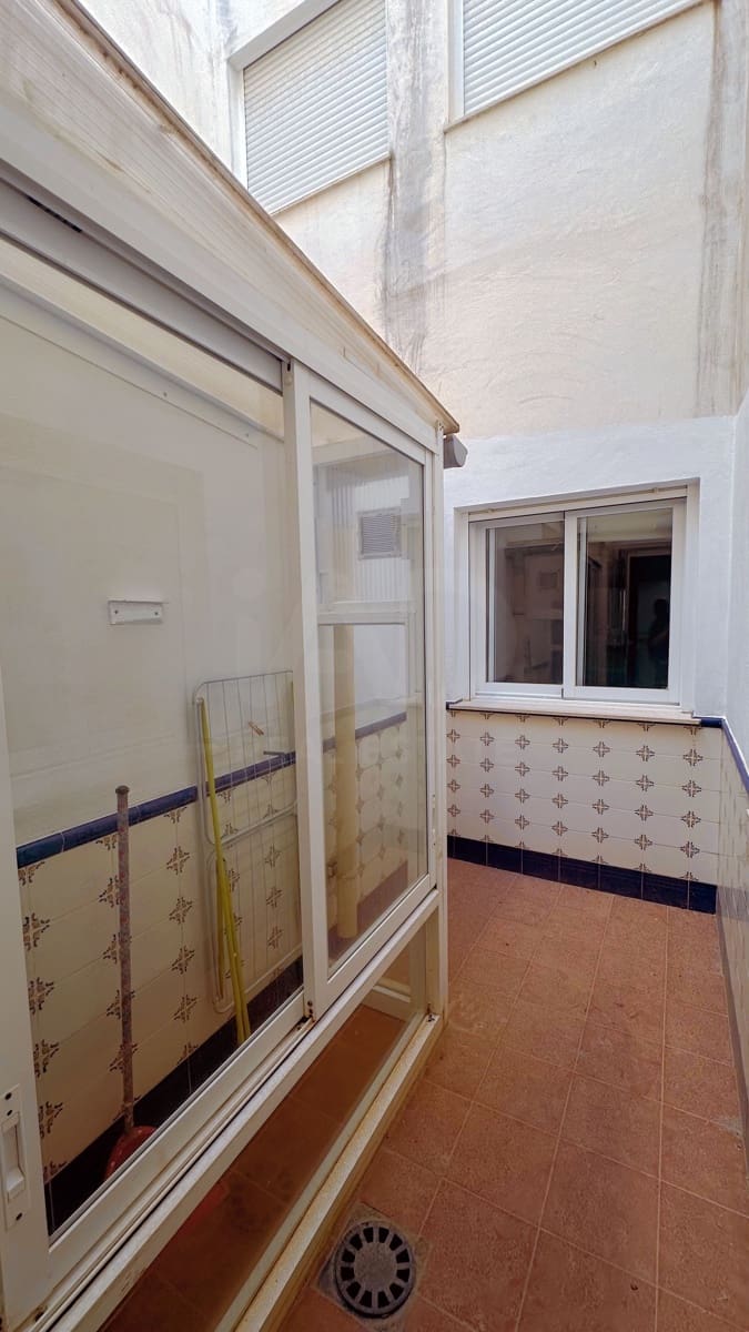 2 bedroom Apartment for sale in Torrellano with garage - € 195,000 (Ref: 10045979)