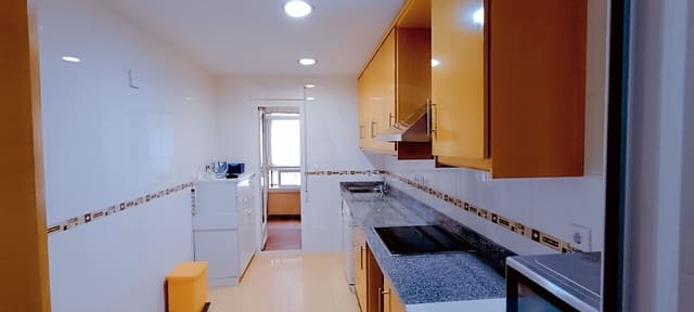 2 slaapkamer Appartement te koop in Torrellano, Elche / Elx met garage - € 195.000 (Ref: 10045979)