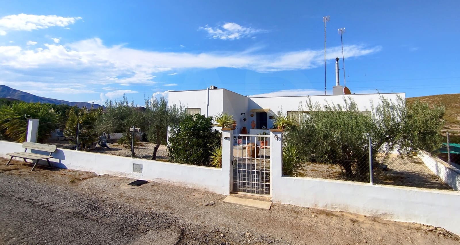 7 soverom Finca/Herregård til salgs i Sorbas med svømmebasseng garasje - € 190 000 (Ref: 10045997)