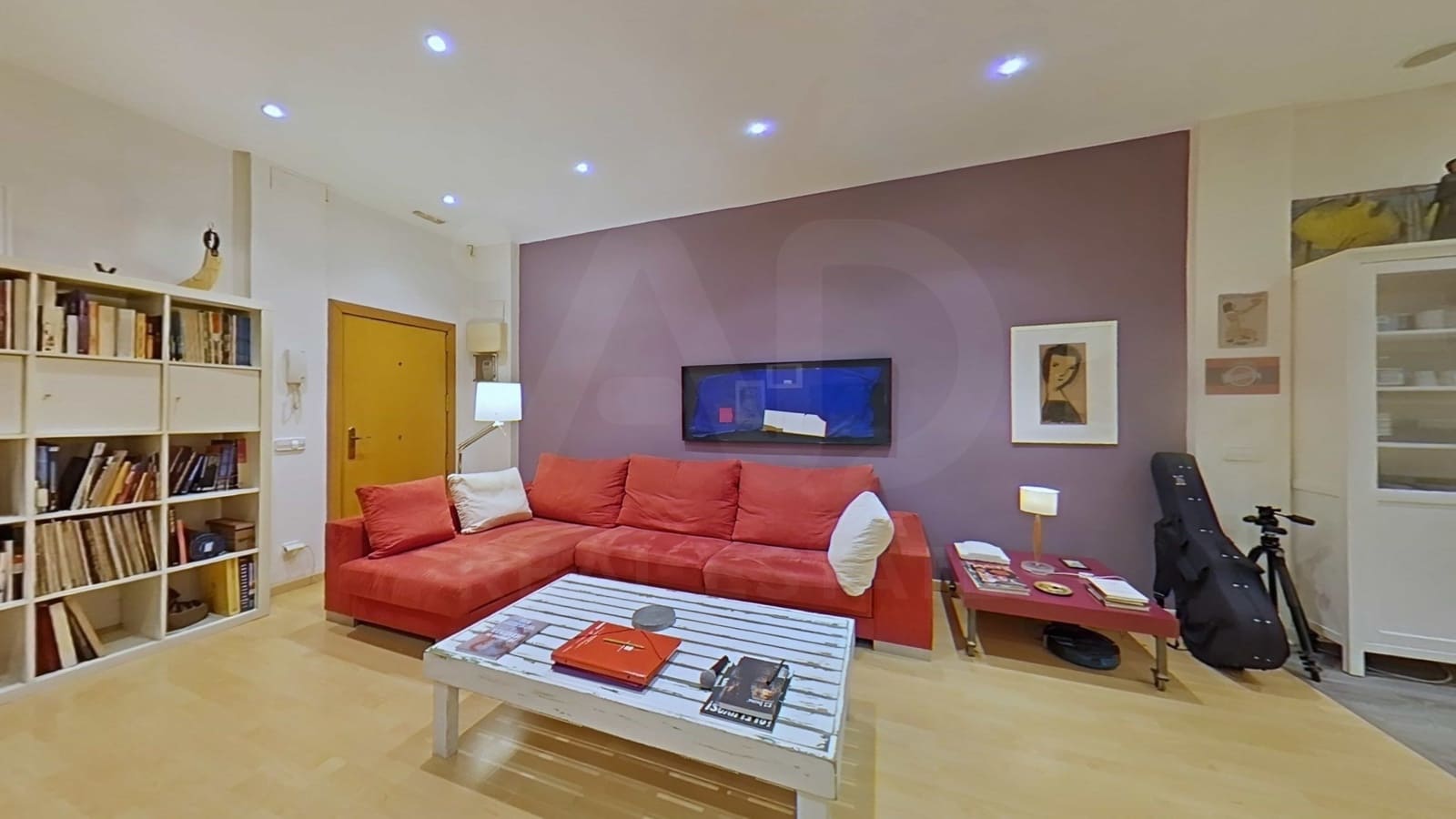 1 soverom Kommersiell til salgs i Barcelona by - € 180 000 (Ref: 10046001)