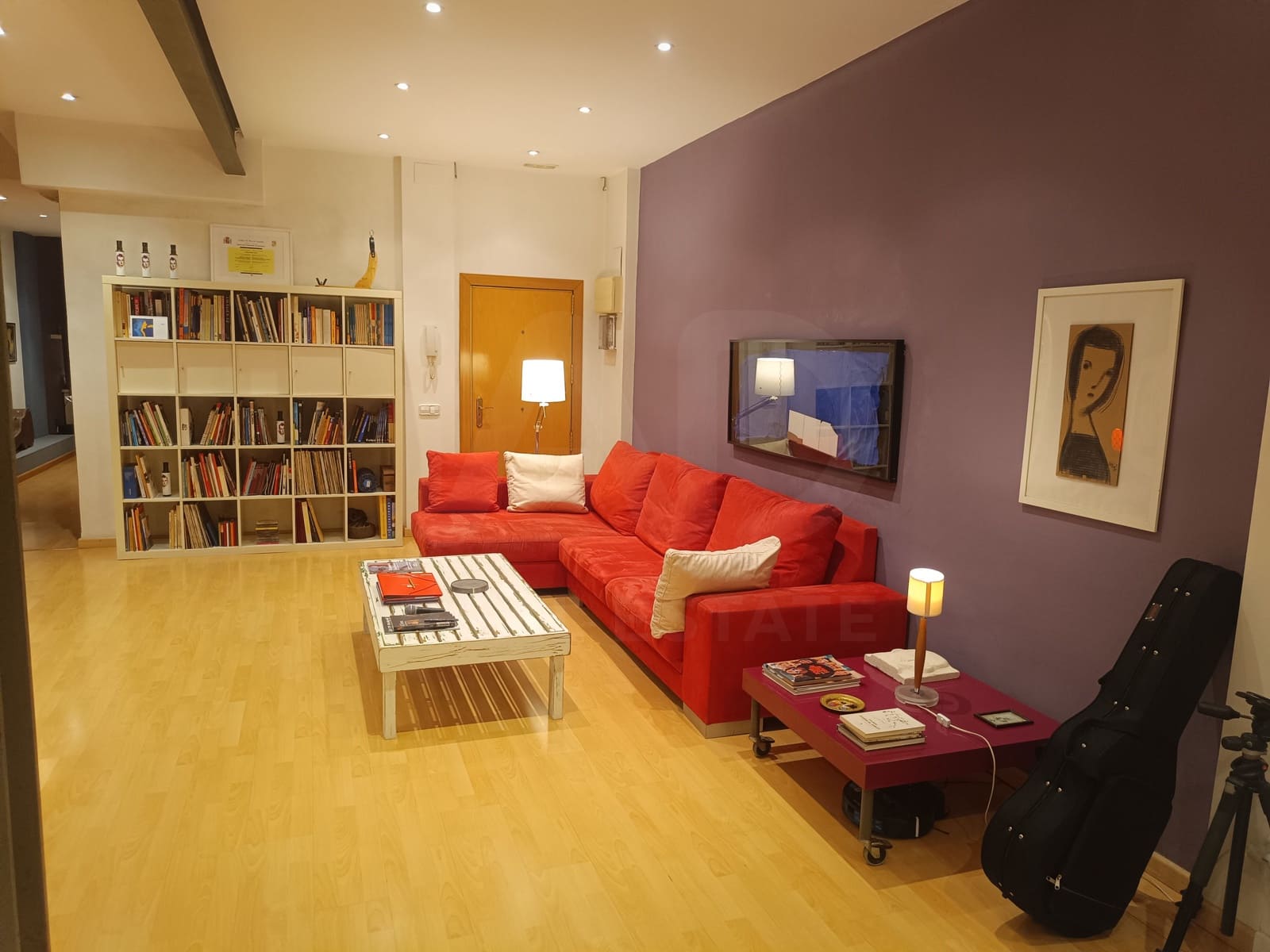 1 soverom Kommersiell til salgs i Barcelona by - € 180 000 (Ref: 10046001)