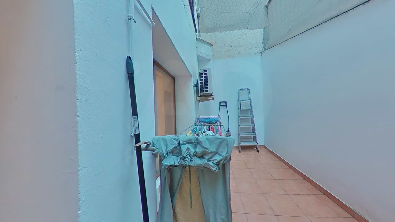 1 soverom Kommersiell til salgs i Barcelona by - € 180 000 (Ref: 10046001)