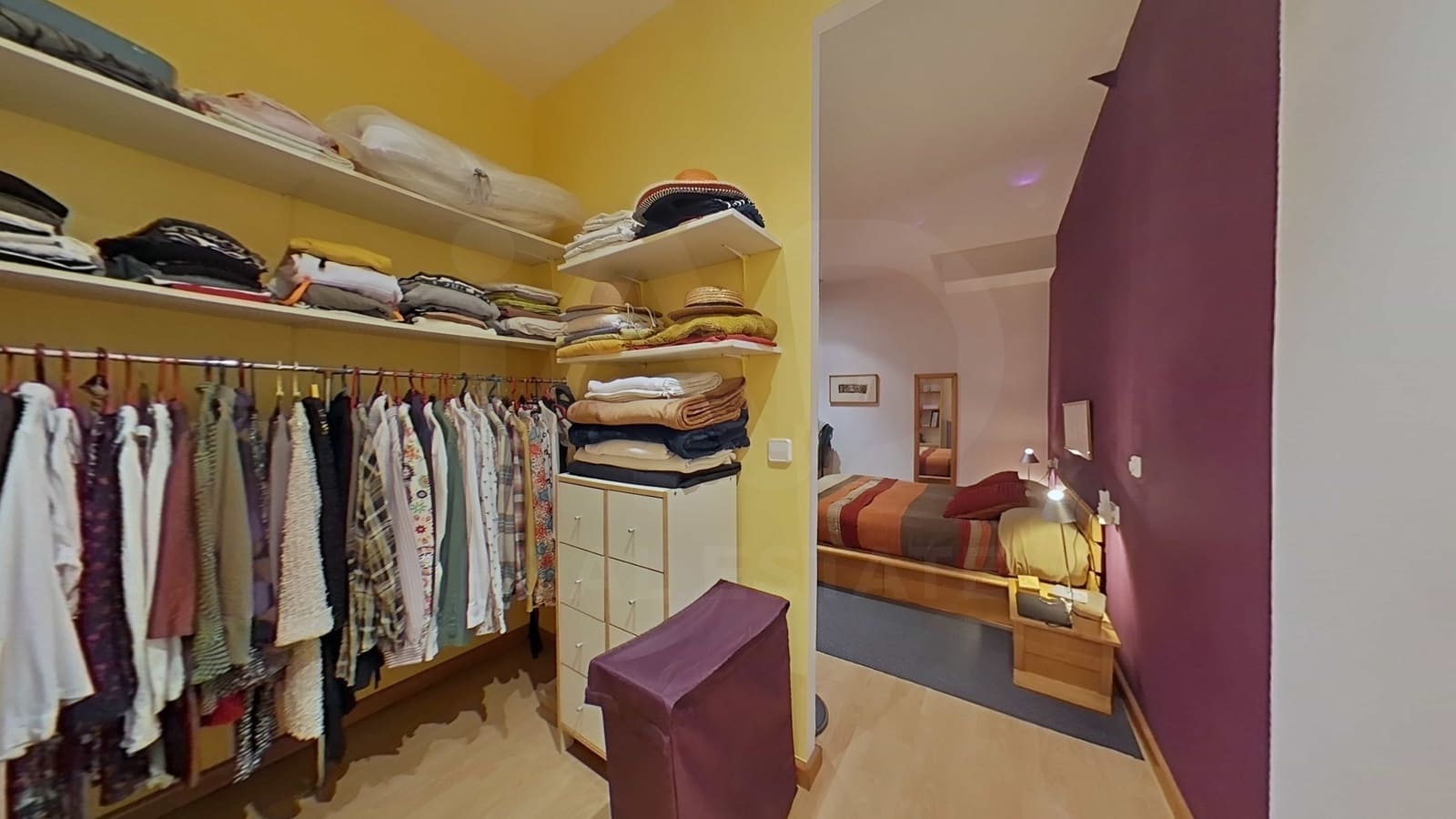1 soverom Kommersiell til salgs i Barcelona by - € 180 000 (Ref: 10046001)