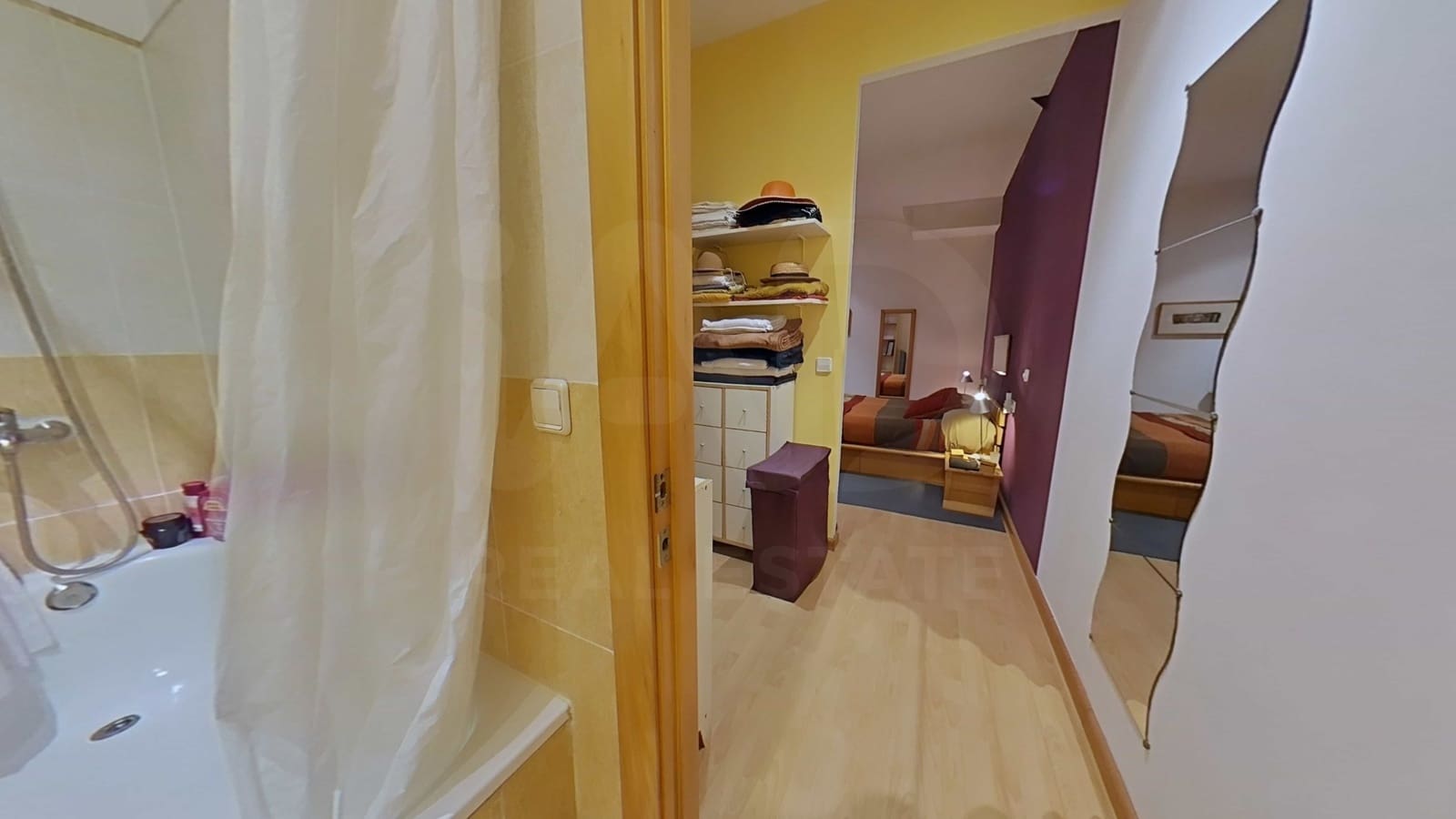1 soverom Kommersiell til salgs i Barcelona by - € 180 000 (Ref: 10046001)