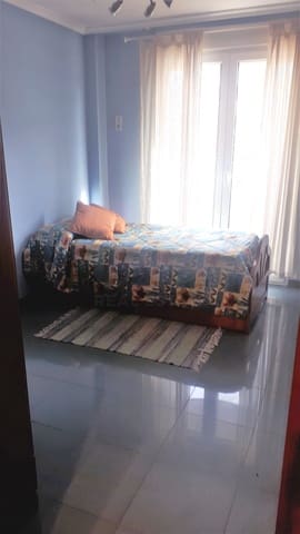 Apartamento de 2 habitaciones en León ciudad en alquiler - 800 € (Ref: 10046002)