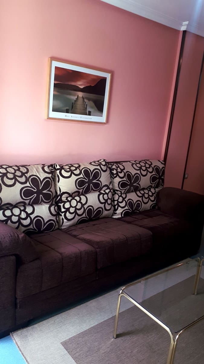 2 slaapkamer Appartement te huur in Leon stad - € 800 (Ref: 10046002)