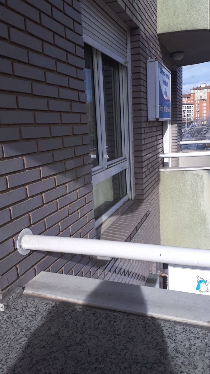 2 slaapkamer Appartement te huur in Leon stad - € 800 (Ref: 10046002)