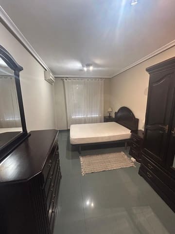 2 bedroom Apartment for rent in León city - € 800 (Ref: 10046002)