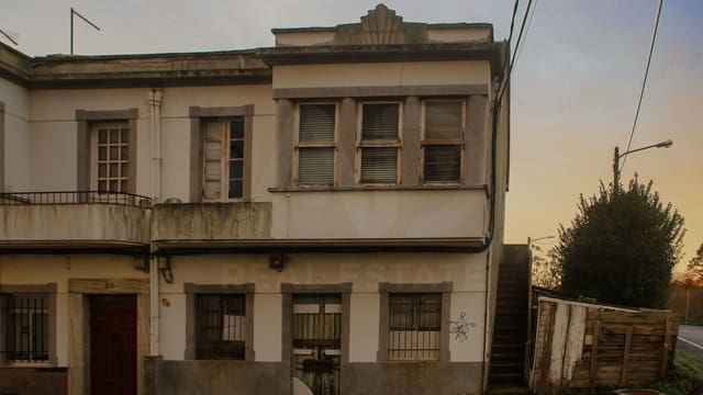 6 chambre Villa/Maison Mitoyenne à vendre à Ferrol - 45 000 € (Ref: 10046668)