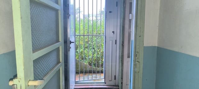 6 chambre Villa/Maison Mitoyenne à vendre à Ferrol - 45 000 € (Ref: 10046668)