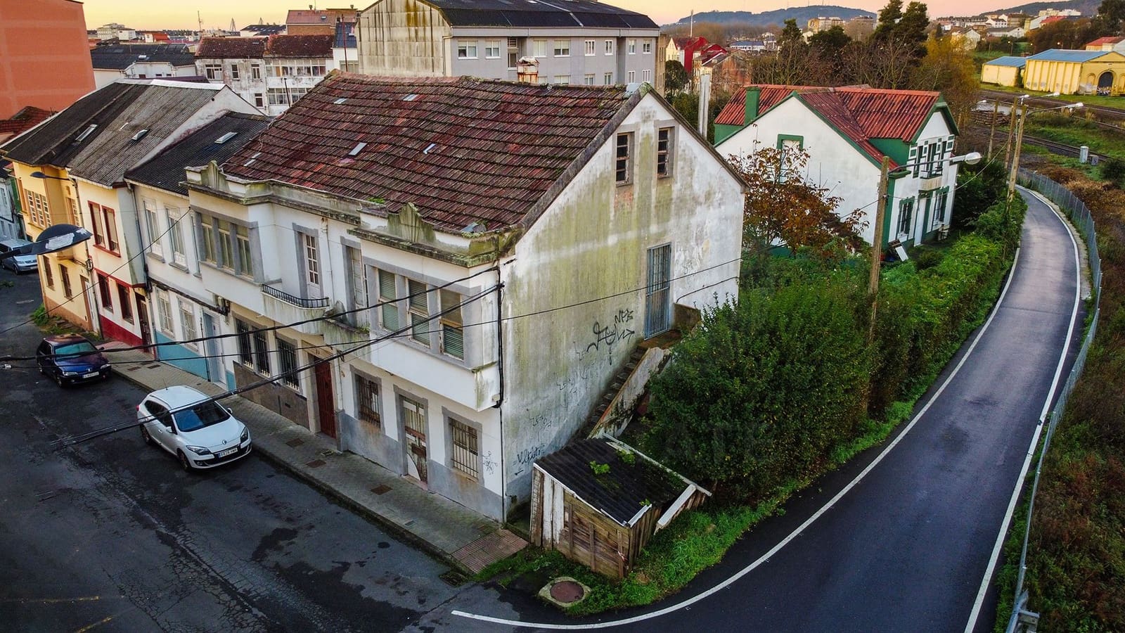 6 chambre Villa/Maison Mitoyenne à vendre à Ferrol - 45 000 € (Ref: 10046668)