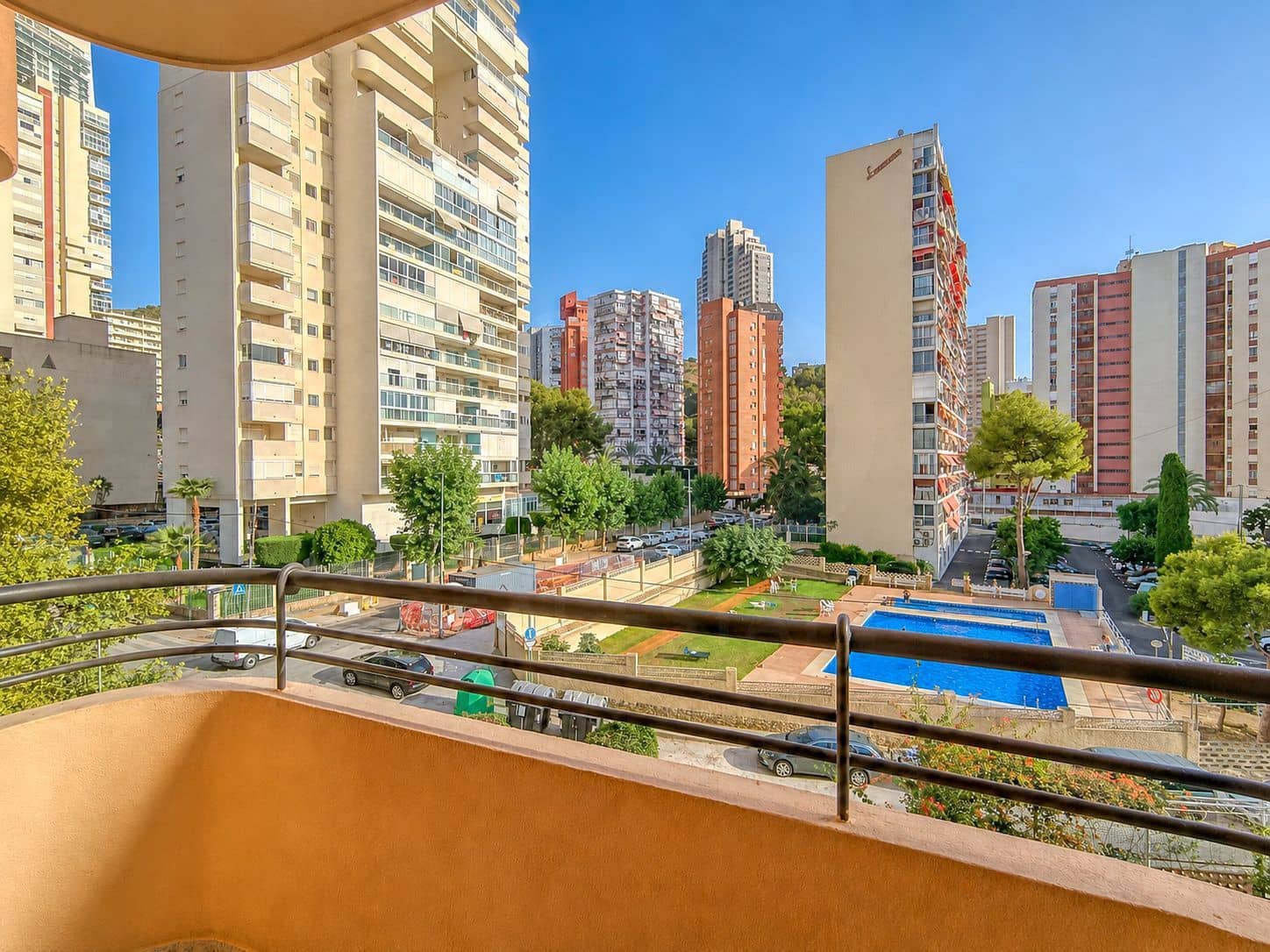 1 sypialnia Apartament na sprzedaż w Benidorm z basenem - 210 000 € (Ref: 10046670)