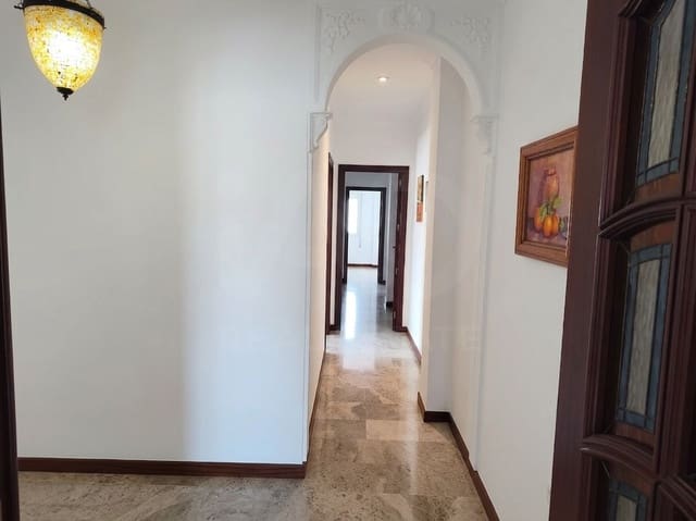 3 sovrum Lägenhet till salu i Lucena - 135 000 € (Ref: 10046674)