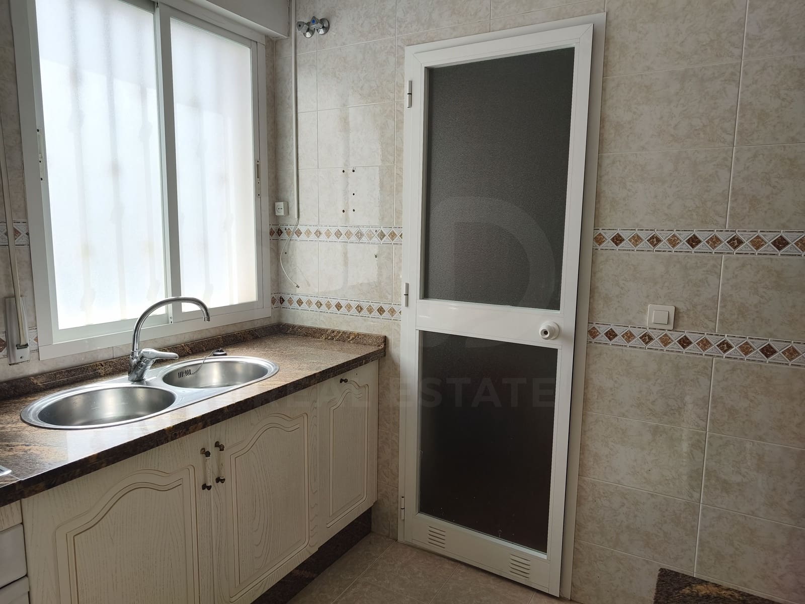 3 sovrum Lägenhet till salu i Lucena - 135 000 € (Ref: 10046674)