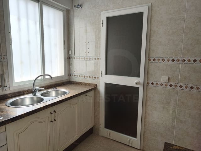 3 sovrum Lägenhet till salu i Lucena - 135 000 € (Ref: 10046674)