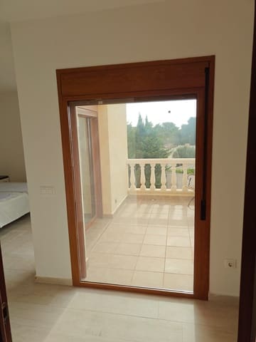 4 sypialnia Dom na sprzedaż w Miami Playa / Miami Platja, Mont-roig del Camp z basenem garażem - 433 000 € (Ref: 10046675)