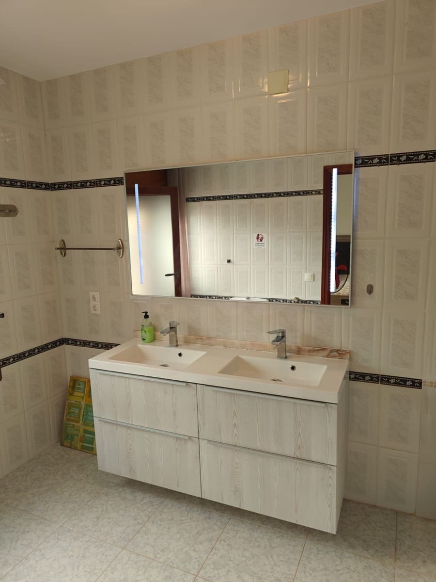 4 sypialnia Dom na sprzedaż w Mont-roig del Camp z basenem garażem - 433 000 € (Ref: 10046675)