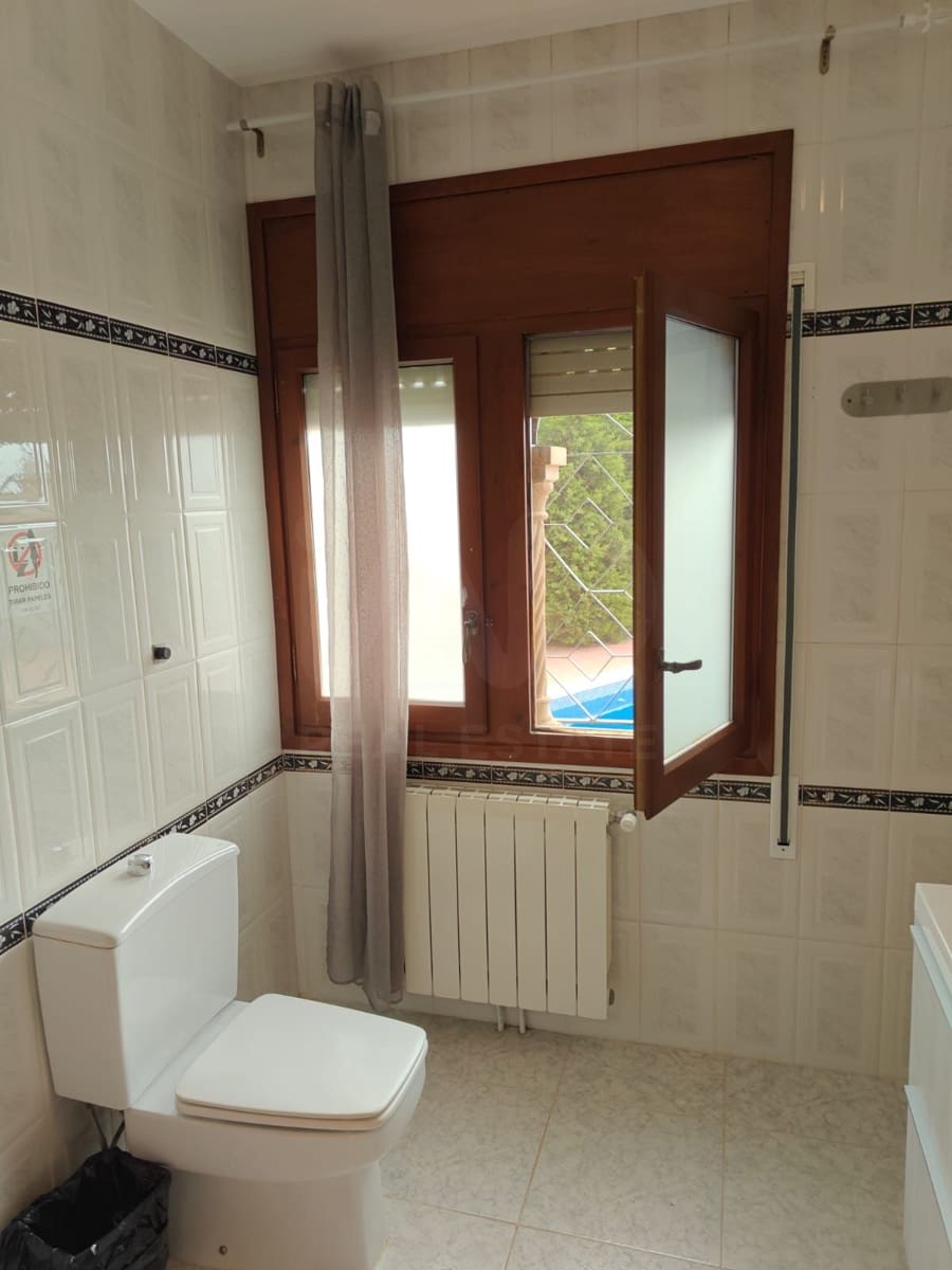 4 sypialnia Dom na sprzedaż w Mont-roig del Camp z basenem garażem - 433 000 € (Ref: 10046675)