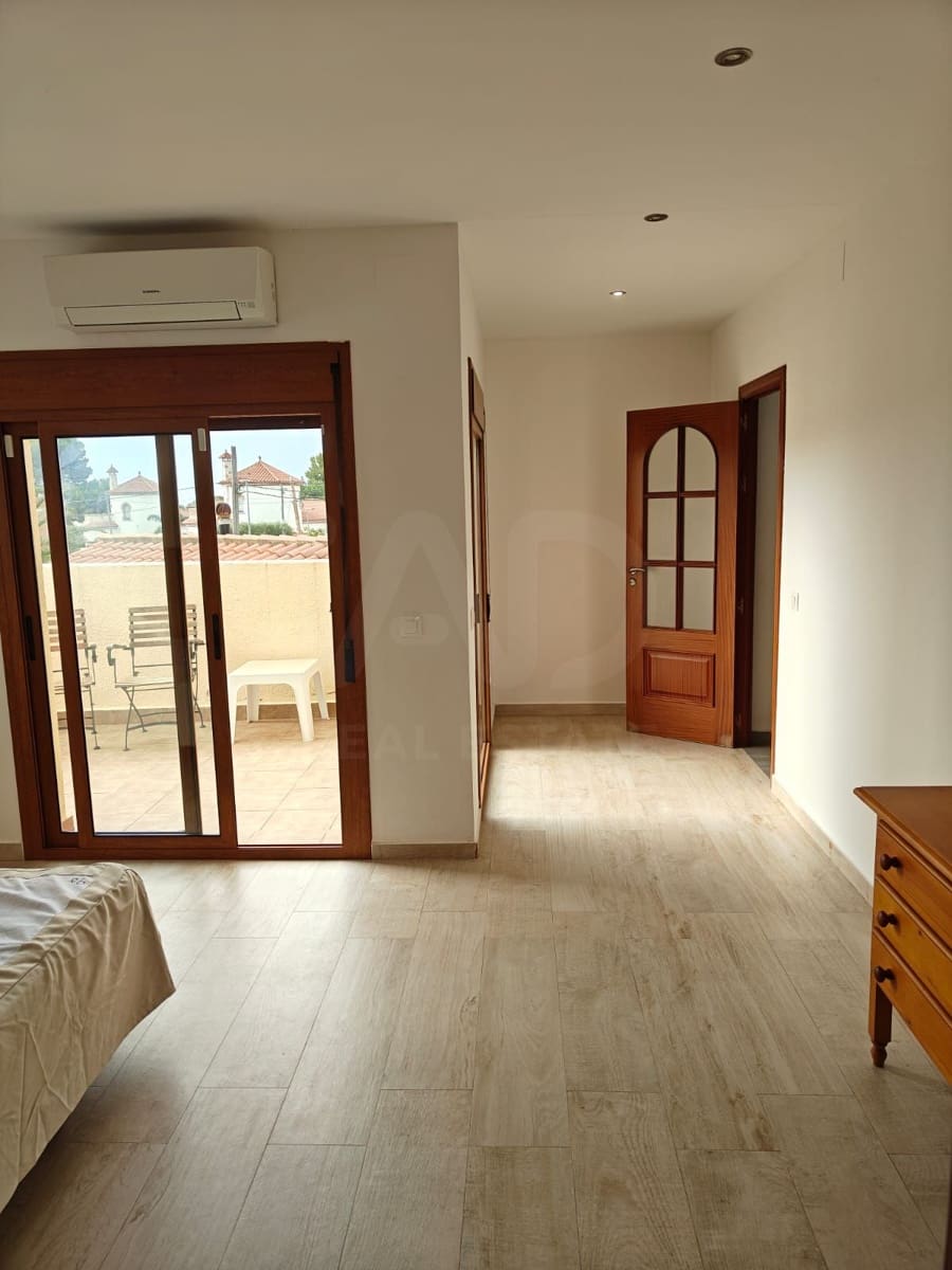 4 sypialnia Dom na sprzedaż w Mont-roig del Camp z basenem garażem - 433 000 € (Ref: 10046675)